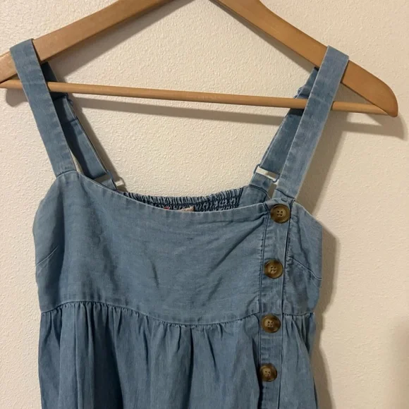 Urban Outfitters Lindsay Button-Up Chambray Mini Dress Blue Smocked Sleeveless-S - Picture 6 of 10